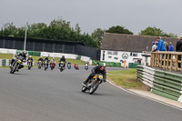 Vintage-motorcycle-club;eventdigitalimages;mallory-park;mallory-park-trackday-photographs;no-limits-trackdays;peter-wileman-photography;trackday-digital-images;trackday-photos;vmcc-festival-1000-bikes-photographs